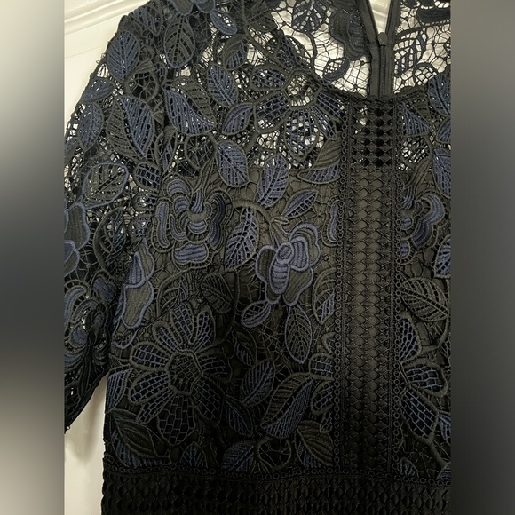 Lace dress by Maison Simons - Picture 2 of 5